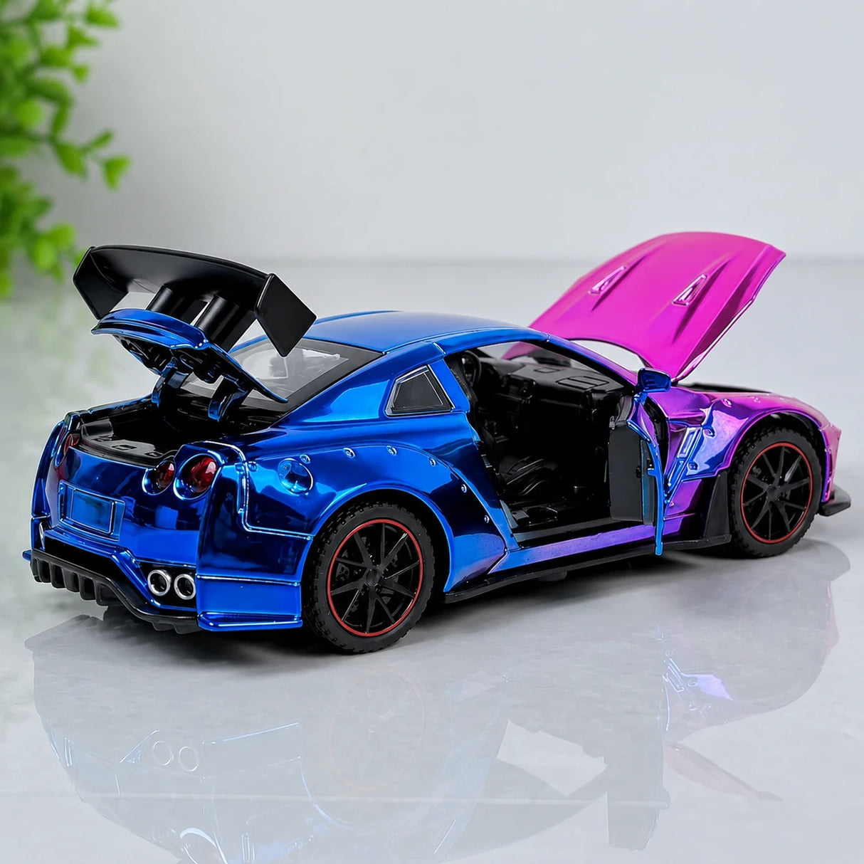 Nissan 2017 GT-R R35 Nismo Pink 1:32 – Druckguss-Display-Modell in Druckguss