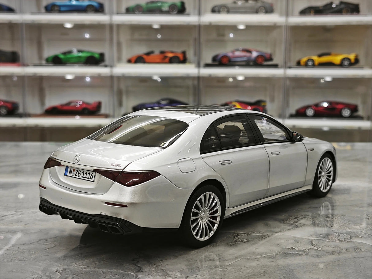 NZG Mercedes-AMG 2023 S 63 E Performance V223 Hightech Silver 1:18 – Collectible Diecast Model Die-Cast