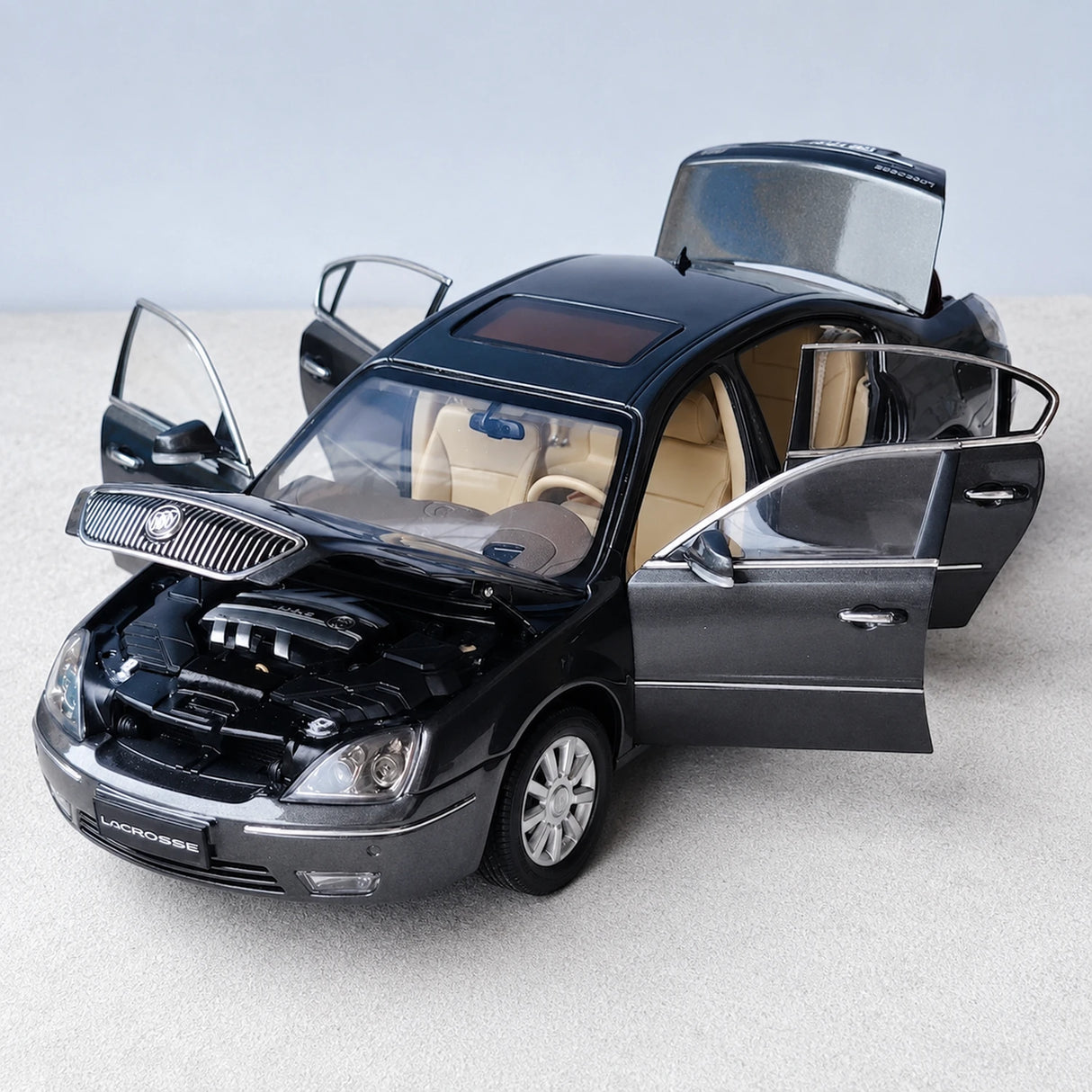 OEM Buick 2007 LaCrosse Black 1:18 – Collectible Diecast Model Die-Cast