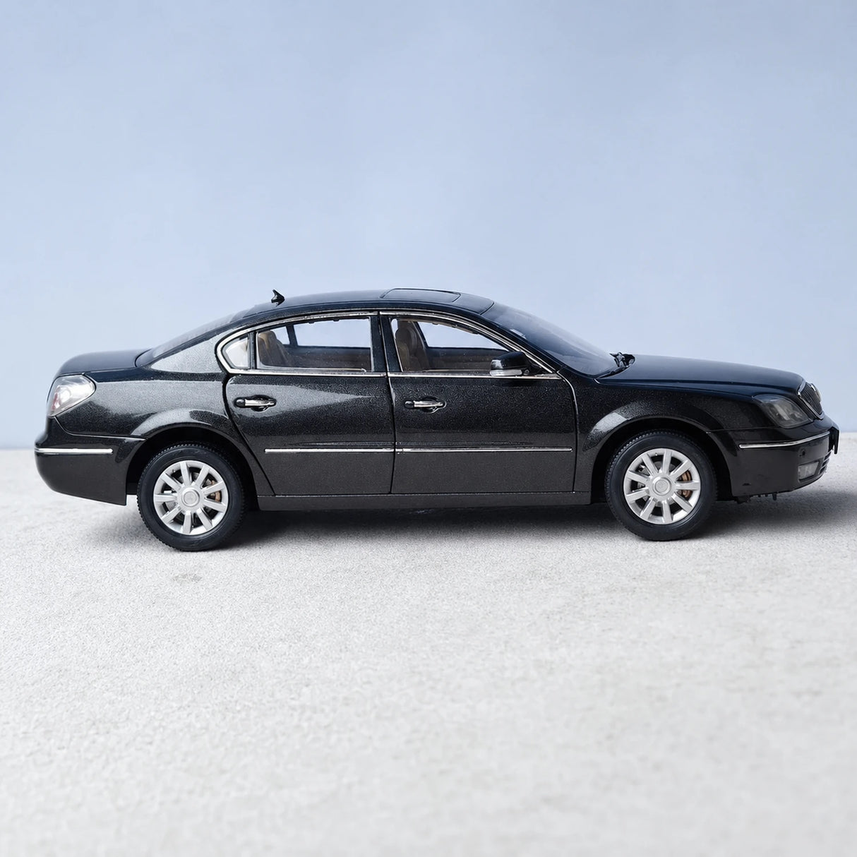 OEM Buick 2007 LaCrosse Black 1:18 – Collectible Diecast Model Die-Cast