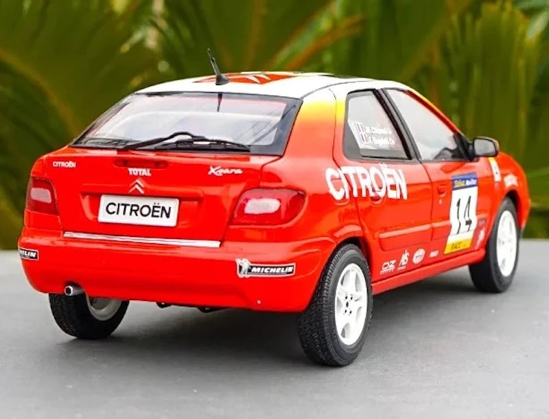 Citroen 1998 Xsara WRC Rally #14 1:18 model kolekcjonerski z odlewu metalowego autorstwa OEM - widok 3
