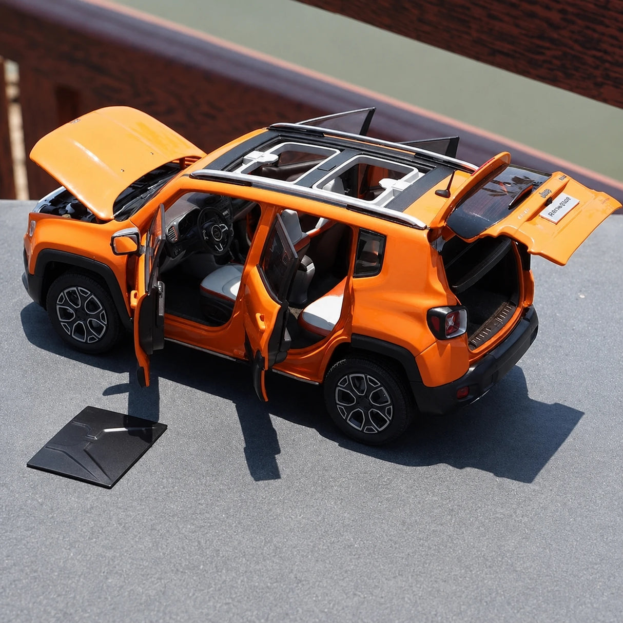 OEM Jeep 2014 Renegade Orange 1:18 – Collectible Diecast Model Die-Cast