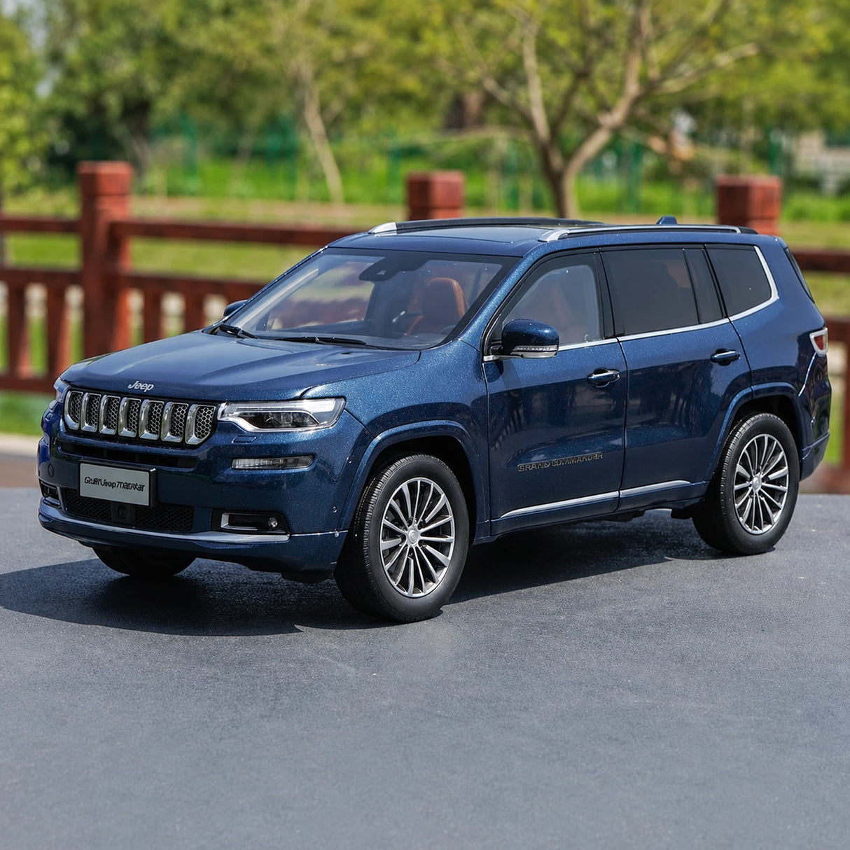 OEM Jeep 2018 Grand Commander Blue 1:18 – Kolekcjonerski model odlewany