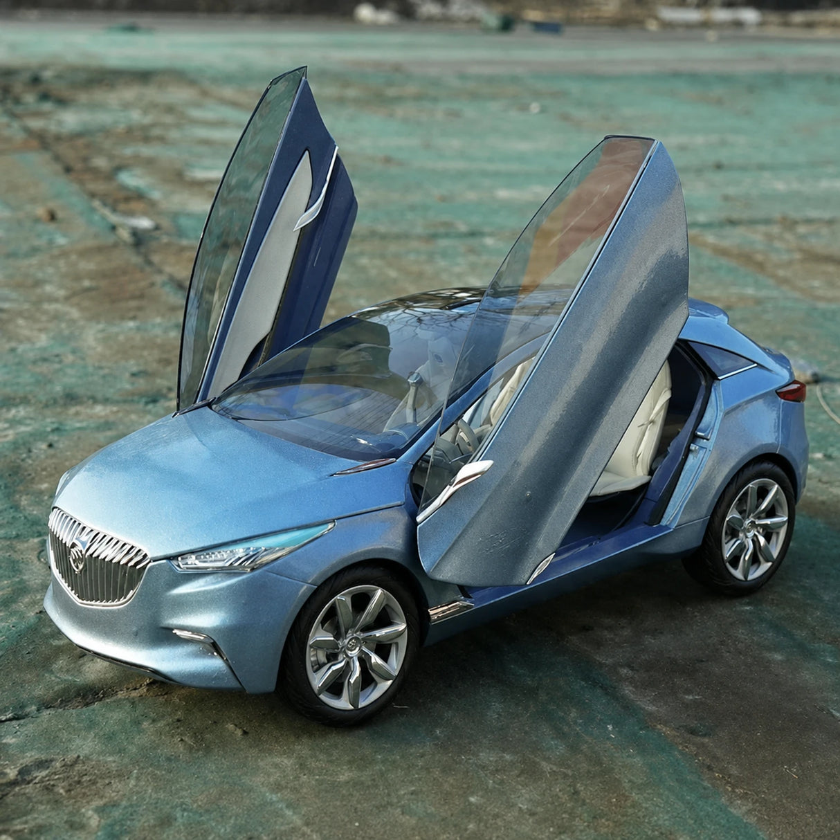 OEM Buick 2011 Envision Concept Blue 1:18 – Collectible Diecast Model Die-Cast