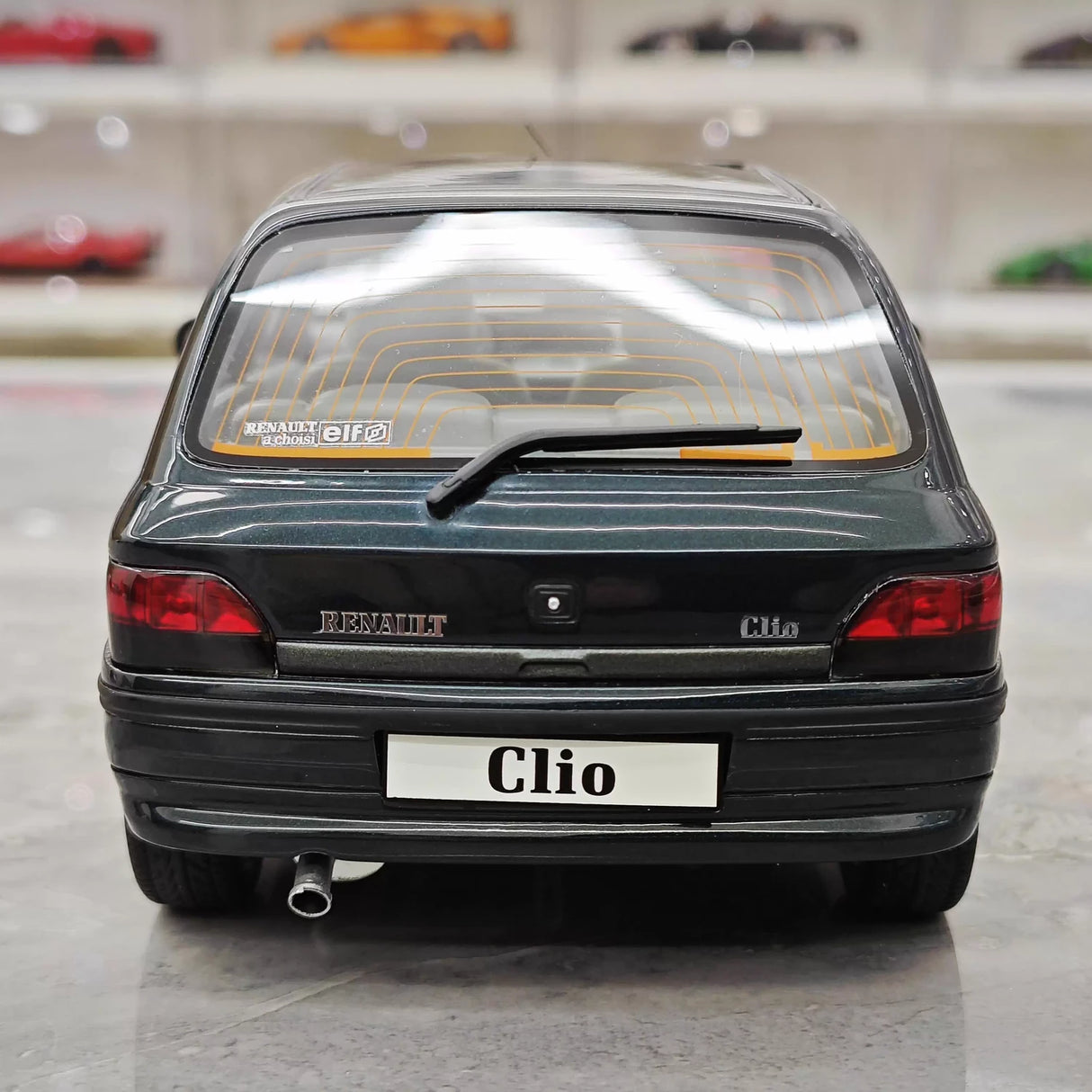 OTTO Renault 1991 Clio Baccara Blue 1:18 – Collectible Resin Model Resin