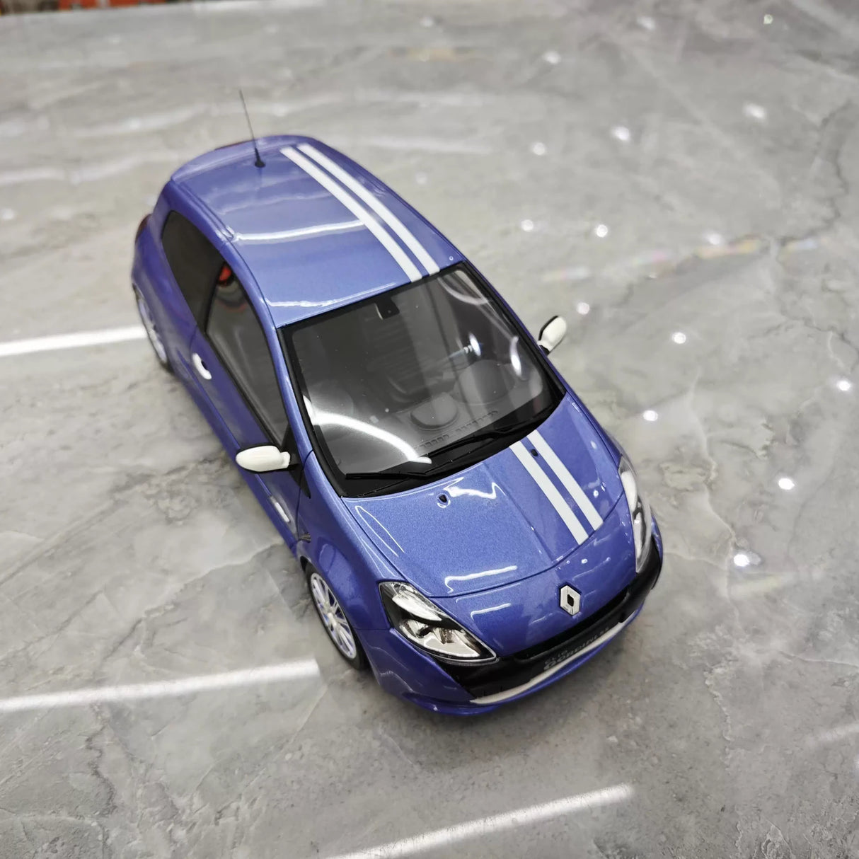 OTTO Renault 2010 Clio 3 RS Blue 1:18 – Collectible Resin Model Resin