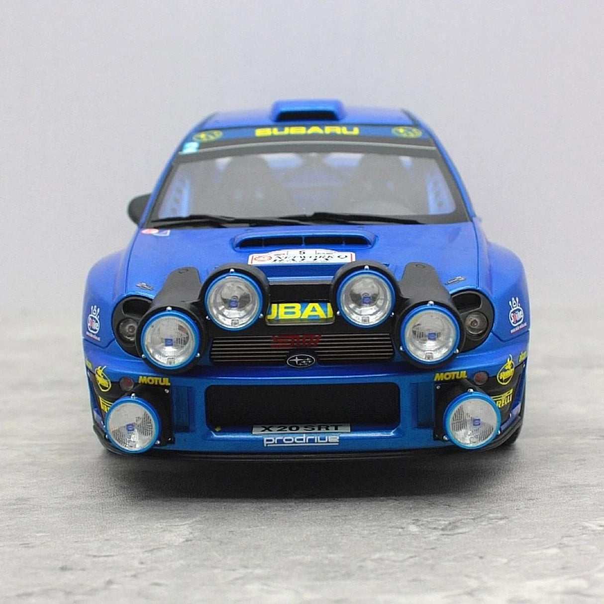 Subaru 2001 Impreza WRX RAC modelo colecionável de resina 1:18 #5 da OTTO - ver 1