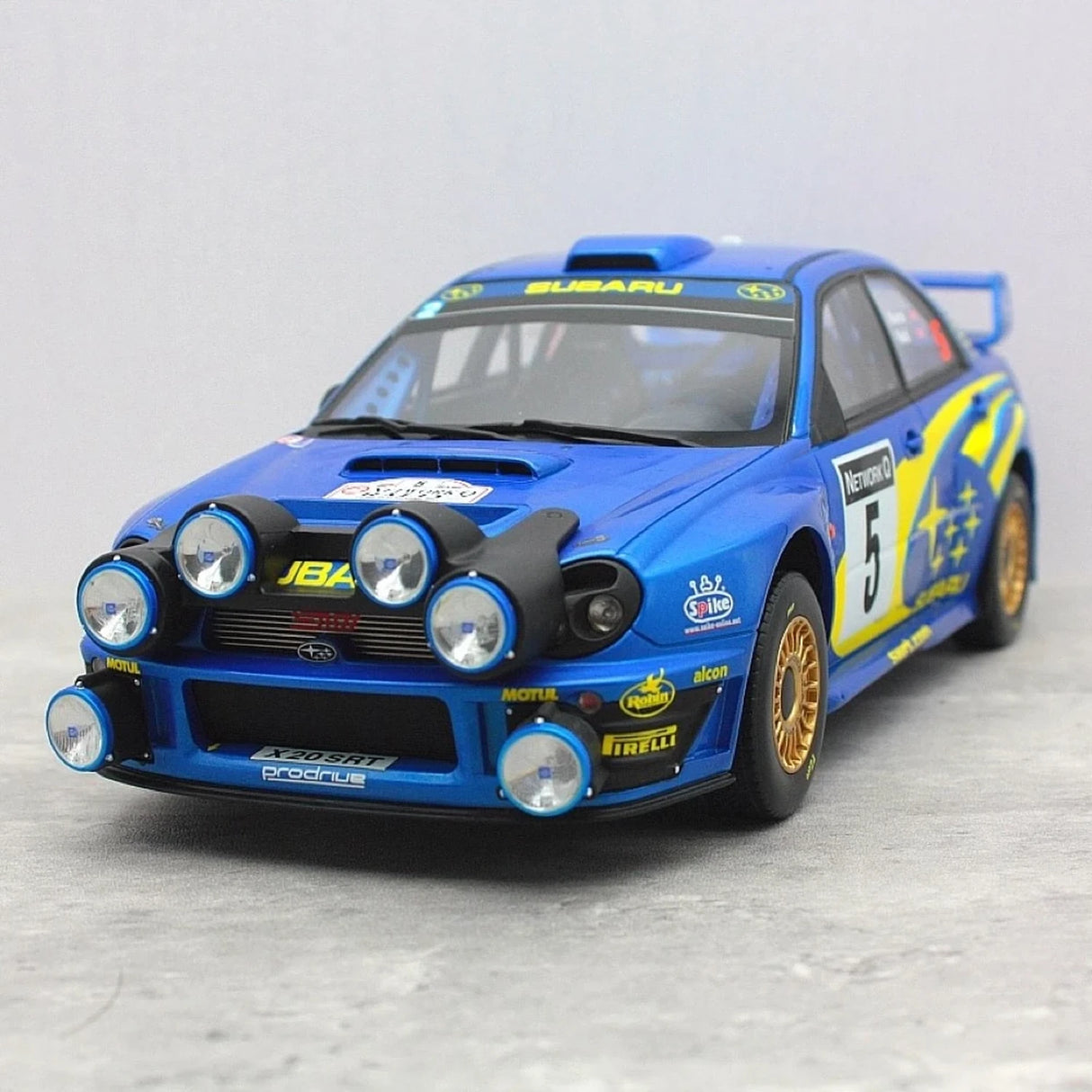 Subaru 2001 Impreza WRX RAC #5 1:18 modelo colecionável em resina por OTTO - ver 2