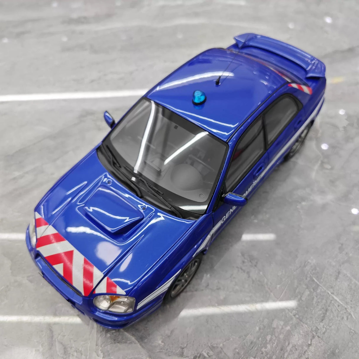 OTTO Subaru 2004 Impreza WRX STI Gendarmerie 1:18 – Resina de Modelo de Resina Colecionável