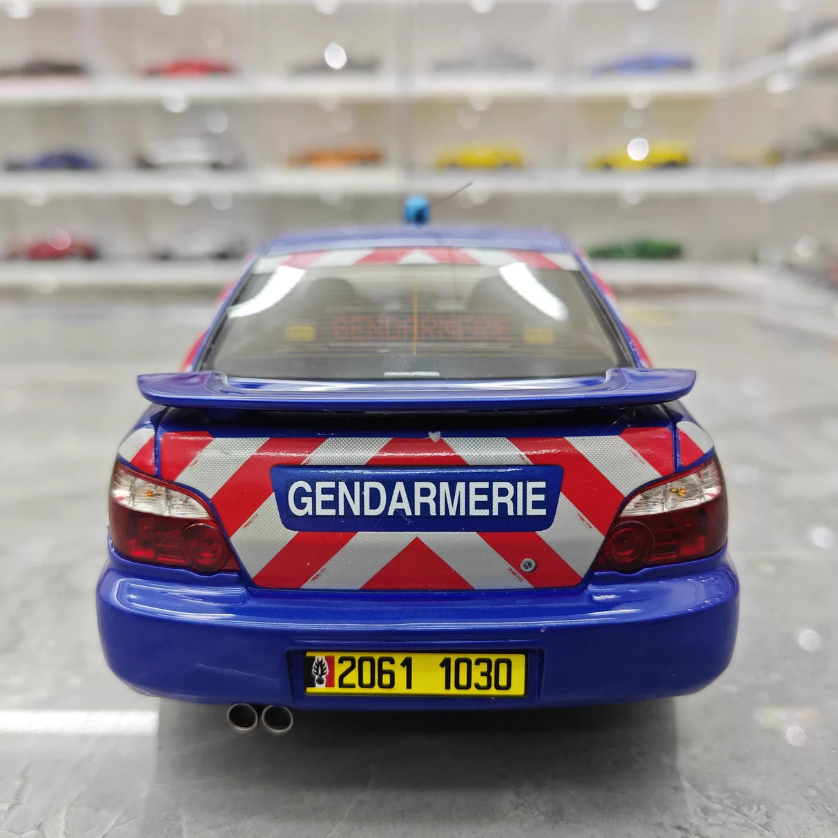 OTTO Subaru 2004 Impreza WRX STI Gendarmerie 1:18 – Resina de Modelo de Resina Colecionável