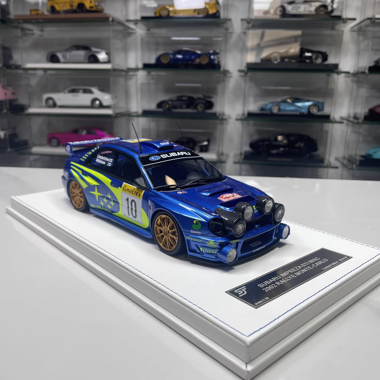 Subaru 2002 Impreza STI WRC #10 modelo colecionável de resina 1:18 da SJF - ver 8
