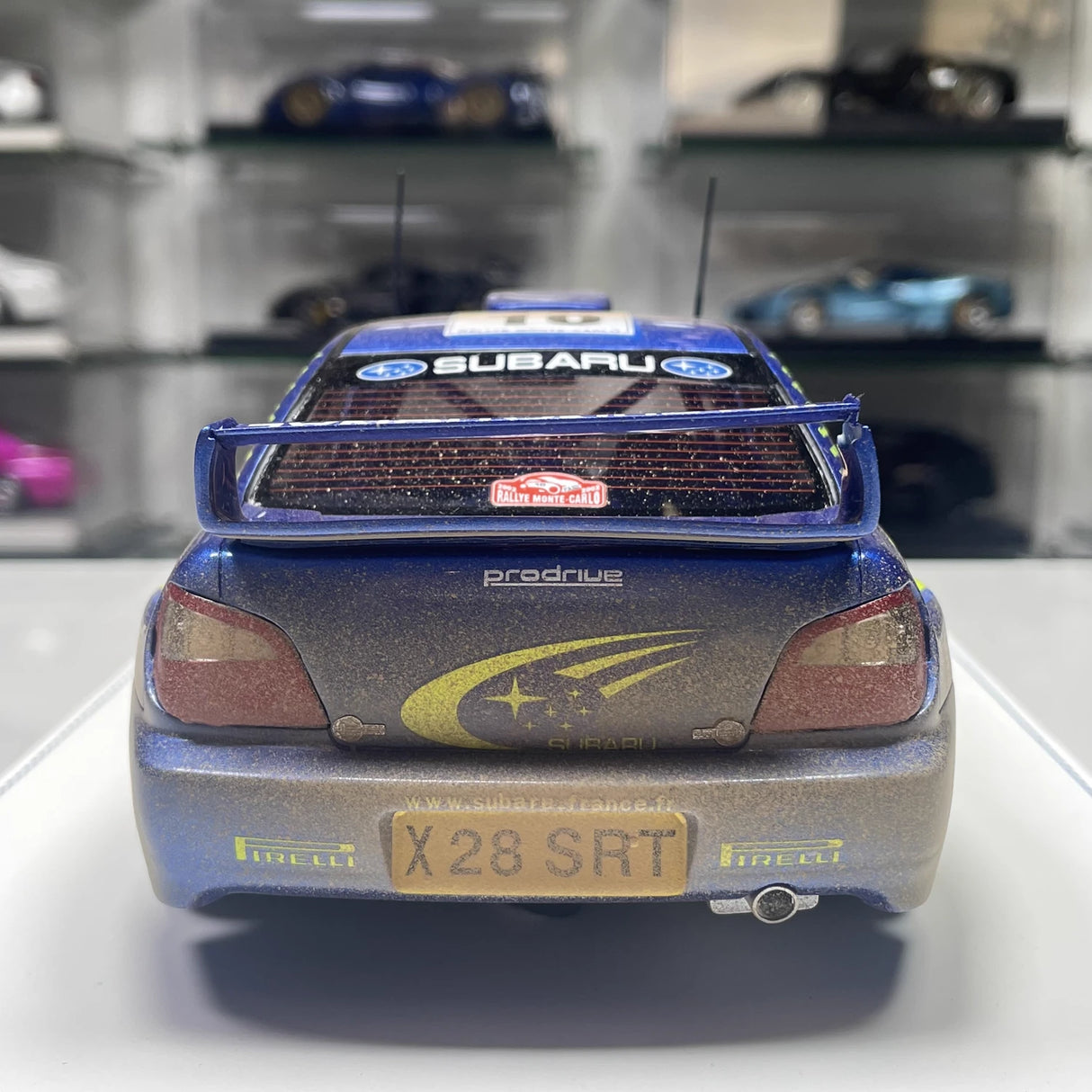 Subaru 2002 Impreza STI WRC Dirty #10 modelo colecionável de resina 1:18 da SJF - ver 4