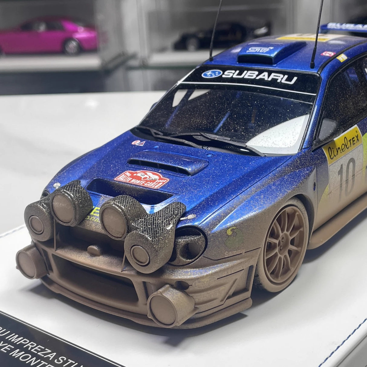 Subaru 2002 Impreza STI WRC Dirty #10 1:18 modelo colecionável em resina por SJF - ver 7