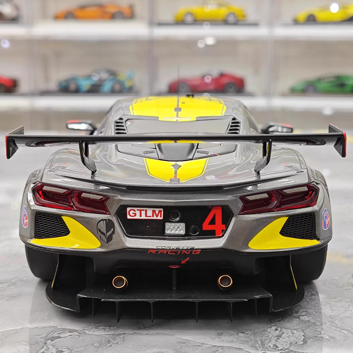 Chevrolet 2021 Corvette C8.R #4 1:18 Le Mans Resin-Sammlermodell von Top Speed – Ansicht 7