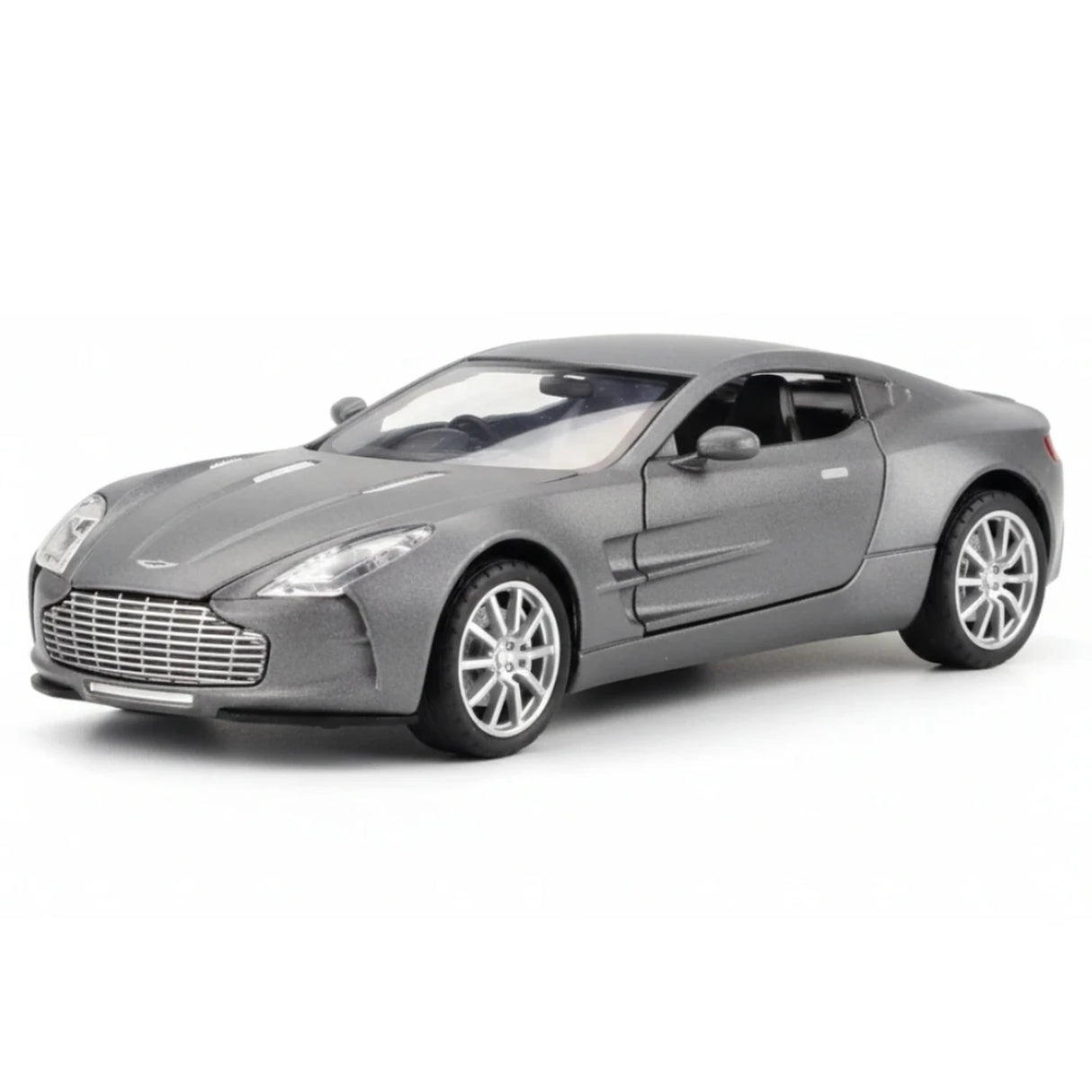 Aston Martin 2012 One 77 1:32 – Valuvalettu näyttömalli