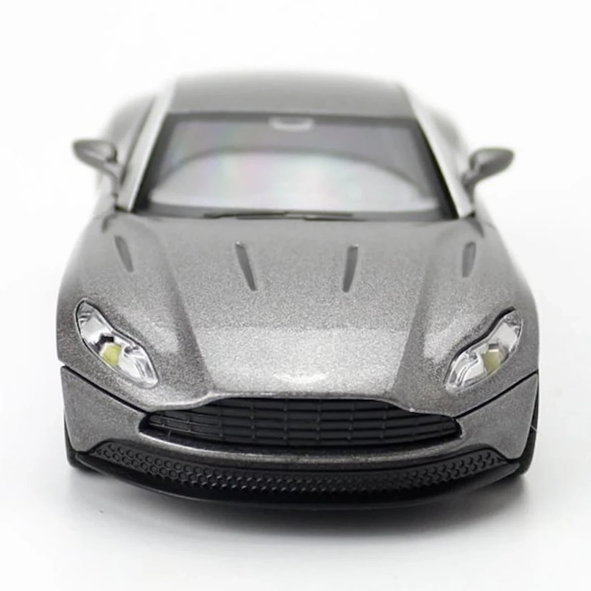 Aston Martin 2021 DB11 AMR 1:32 – Modelo de Exhibición de Fundición a Presión