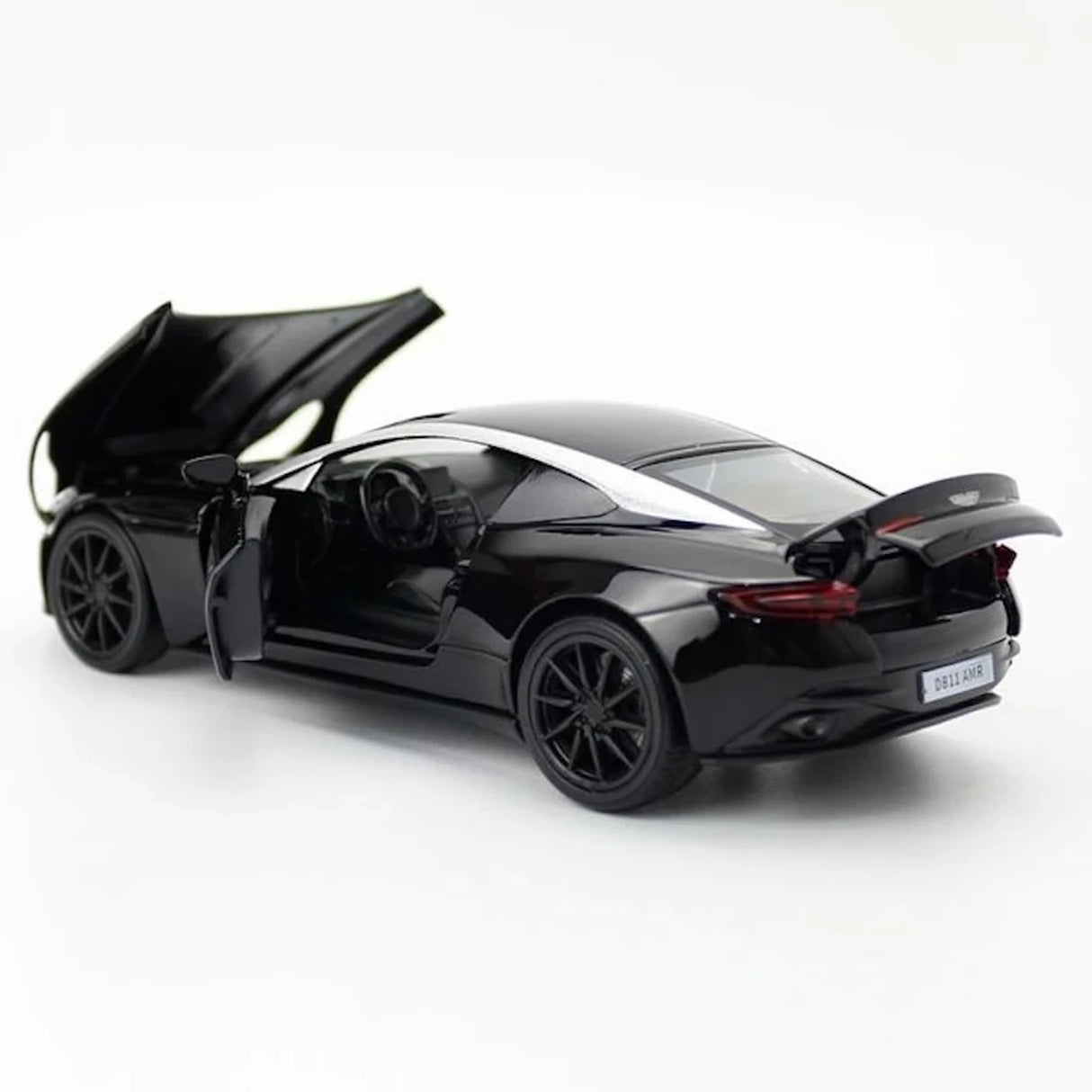 Aston Martin 2021 DB11 AMR 1:32 – Modelo de Exhibición de Fundición a Presión
