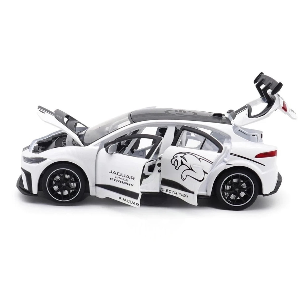 Jaguar 2018 I-Pace eTrophy White 1:32 – Diecast Display Model Die-Cast