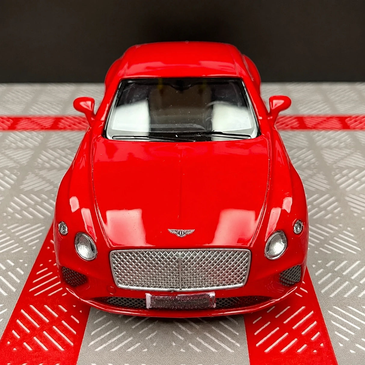 Bentley 2018 Continental GT Red 1:36 – Diecast Display Model Die-Cast