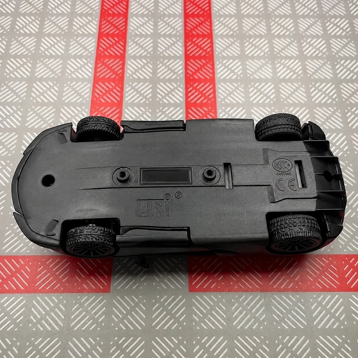 McLaren 2015 600LT preto 1:36 – modelo de exposição em metal fundido
