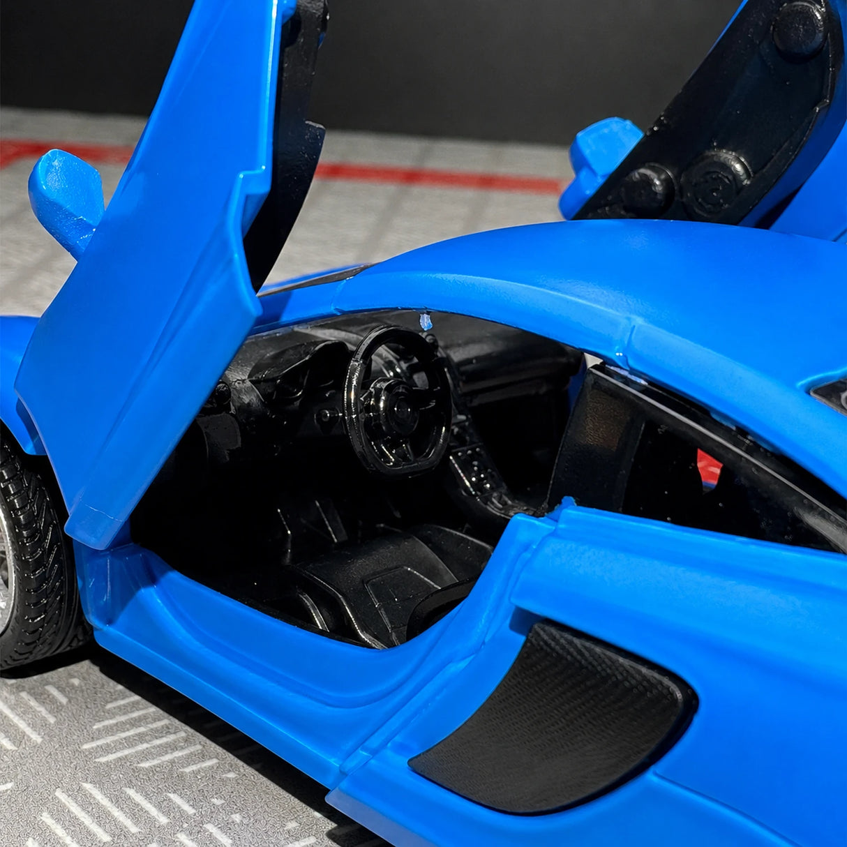 McLaren 2016 650S Matte أزرق 1:36 – نموذج عرض معدني مصبوب