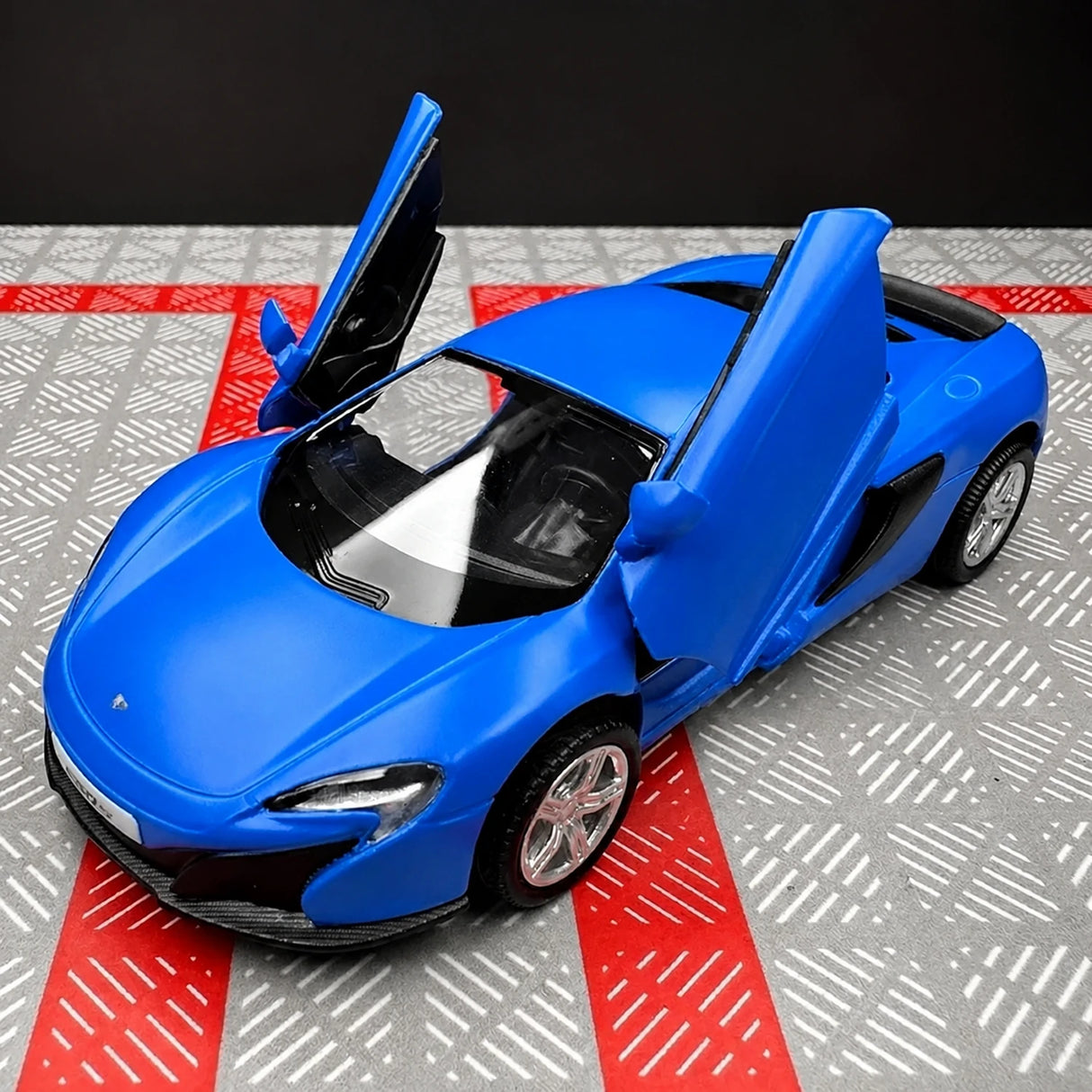 McLaren 2016 650S Matte أزرق 1:36 – نموذج عرض معدني مصبوب