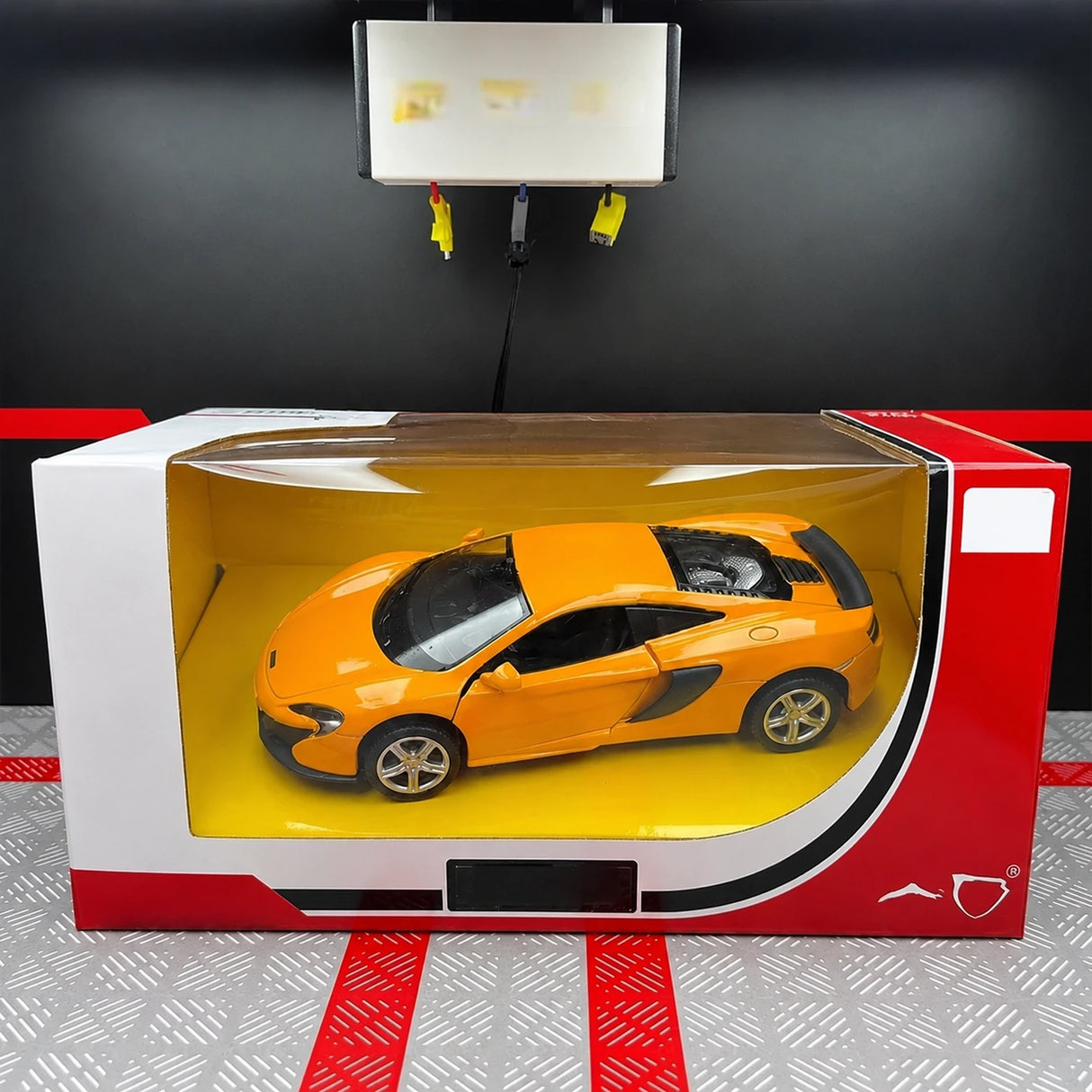 McLaren 2016 650S أصفر 1:36 – نموذج عرض معدني مصبوب