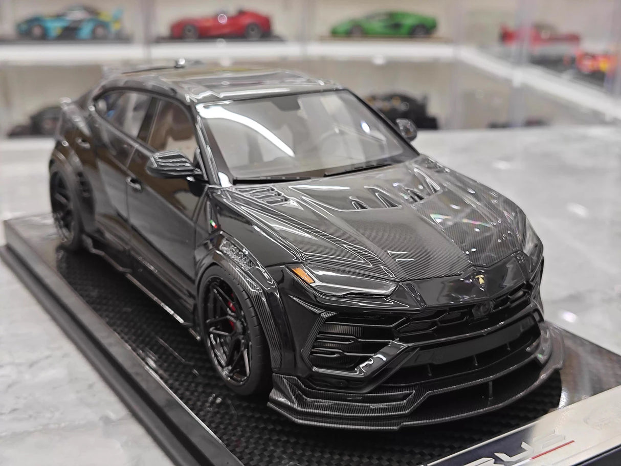 Ultra Unique Lamborghini 2019 Urus Widebody Black 1:18 – Collectible Resin Model Resin
