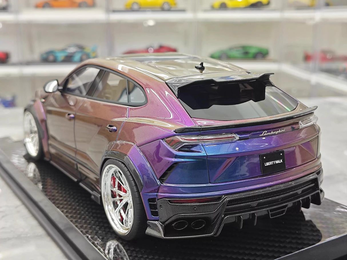 Ultra Unique Lamborghini 2019 Urus Gradient Broadbody 1:18 – kolekcjonerska żywica modelowa żywica
