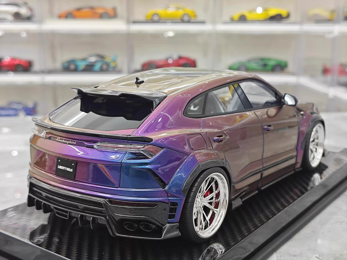 Ultra Unique Lamborghini 2019 Urus Gradient Broadbody 1:18 – kolekcjonerska żywica modelowa żywica