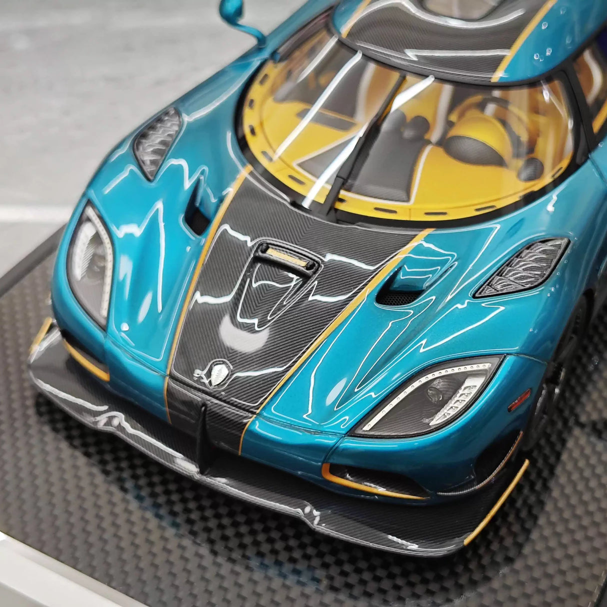 VMB Koenigsegg 2015 Agera RS Blue 1:18 – Collectible Resin Model Resin