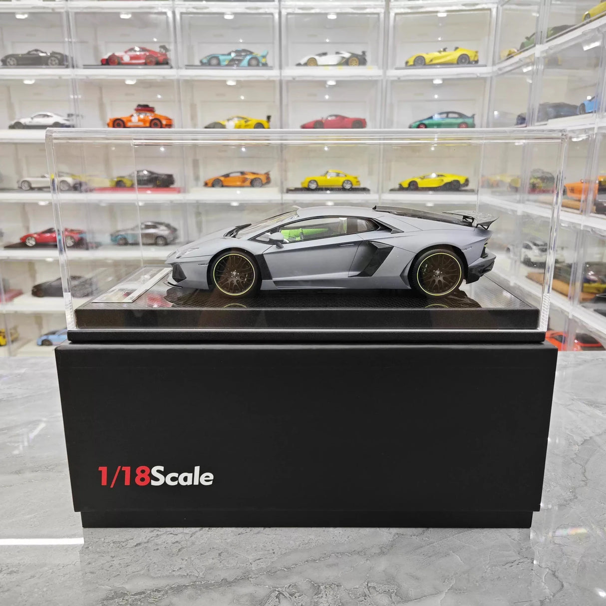 VMB Lamborghini 2012 Aventador LP700-4 Hamann Gray 1:18 – Keräilyhartsimallihartsi