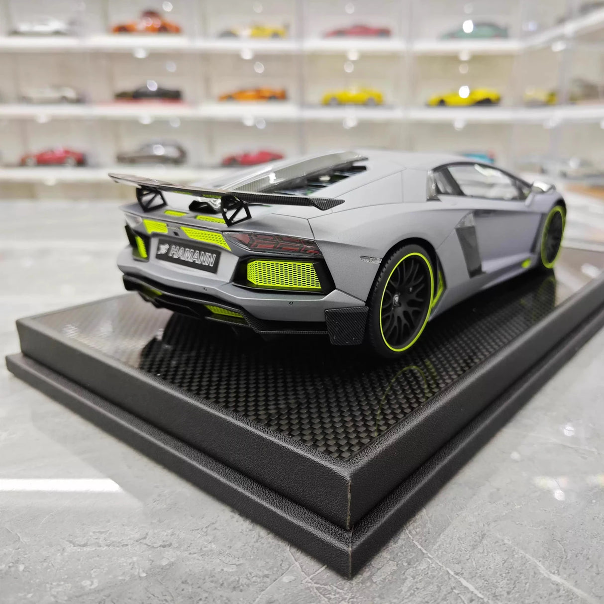 VMB Lamborghini 2012 Aventador LP700-4 Hamann Gray 1:18 – Keräilyhartsimallihartsi