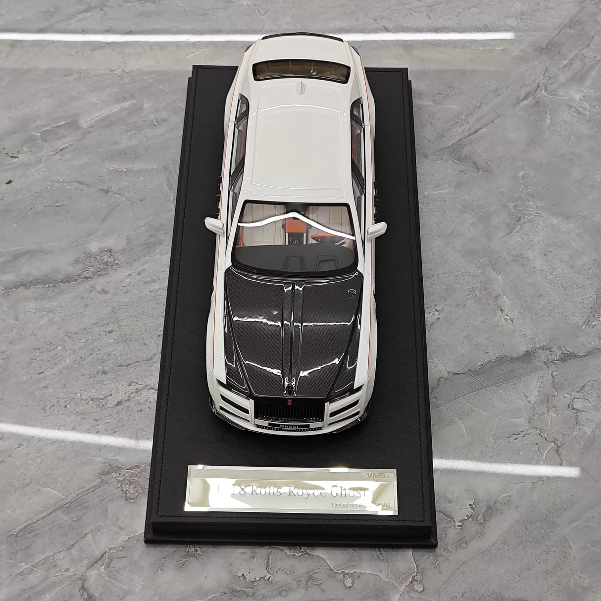 VMB Rolls-Royce 2021 Ghost Biało- 1:18 – kolekcjonerski model żywicy
