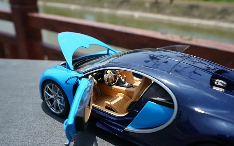 [OEM] 1:18 Bugatti 2016 Chiron blu modellino di auto Die-Cast