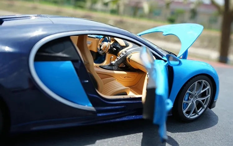[OEM] 1:18 Bugatti 2016 Chiron blu modellino di auto Die-Cast