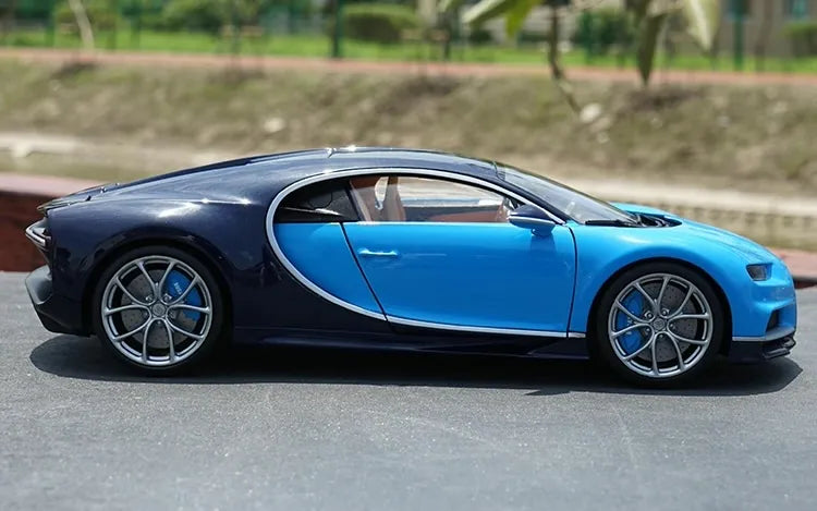 [OEM] 1:18 Bugatti 2016 Chiron blu modellino di auto Die-Cast