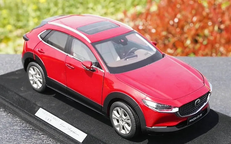 [OEM] 1:18 Mazda 2020 CX-30 Red Model Car Die-Cast