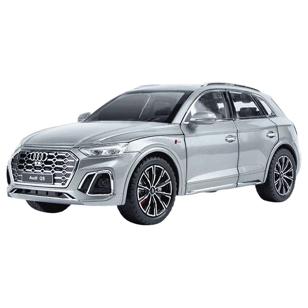 1:24 Audi 2021 Q5 Die Cast Model Car