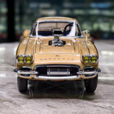 [ACME] 1:18 Chevrolet 1961 Corvette Gasser ゴールド モデルカー Die-Cast
