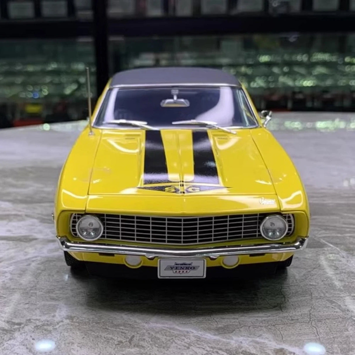 [ACME] 1:18 Chevrolet 1969 Yenko Camaro SC/SS/E geel modelauto Die-Cast