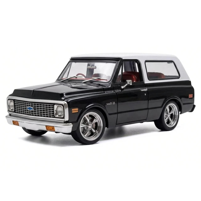 ACME Chevrolet 1972 Blazer Custom Black 1:18 – Keräilyesineitä valuvalumalleja