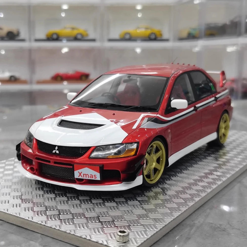 [AGU] 1:18 Mitsubishi 2005 Lancer Evo IX Christmas Edition Model Car Resin