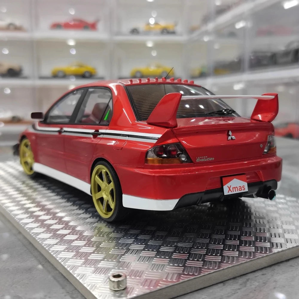 [AGU] 1:18 Mitsubishi 2005 Lancer Evo IX Christmas Edition Model Car Resin