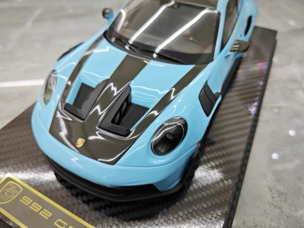 [AI Model] 1:18 Porsche 2023 911 992 GT3 RS Cyan Model Car Resin