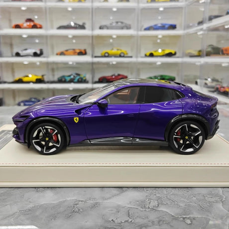 [AT] 1:18 Ferrari 2022 Purosangue Purple Model Car Resin