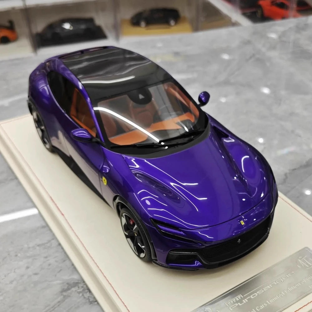 [AT] 1:18 Ferrari 2022 Purosangue Purple Model Car Resin
