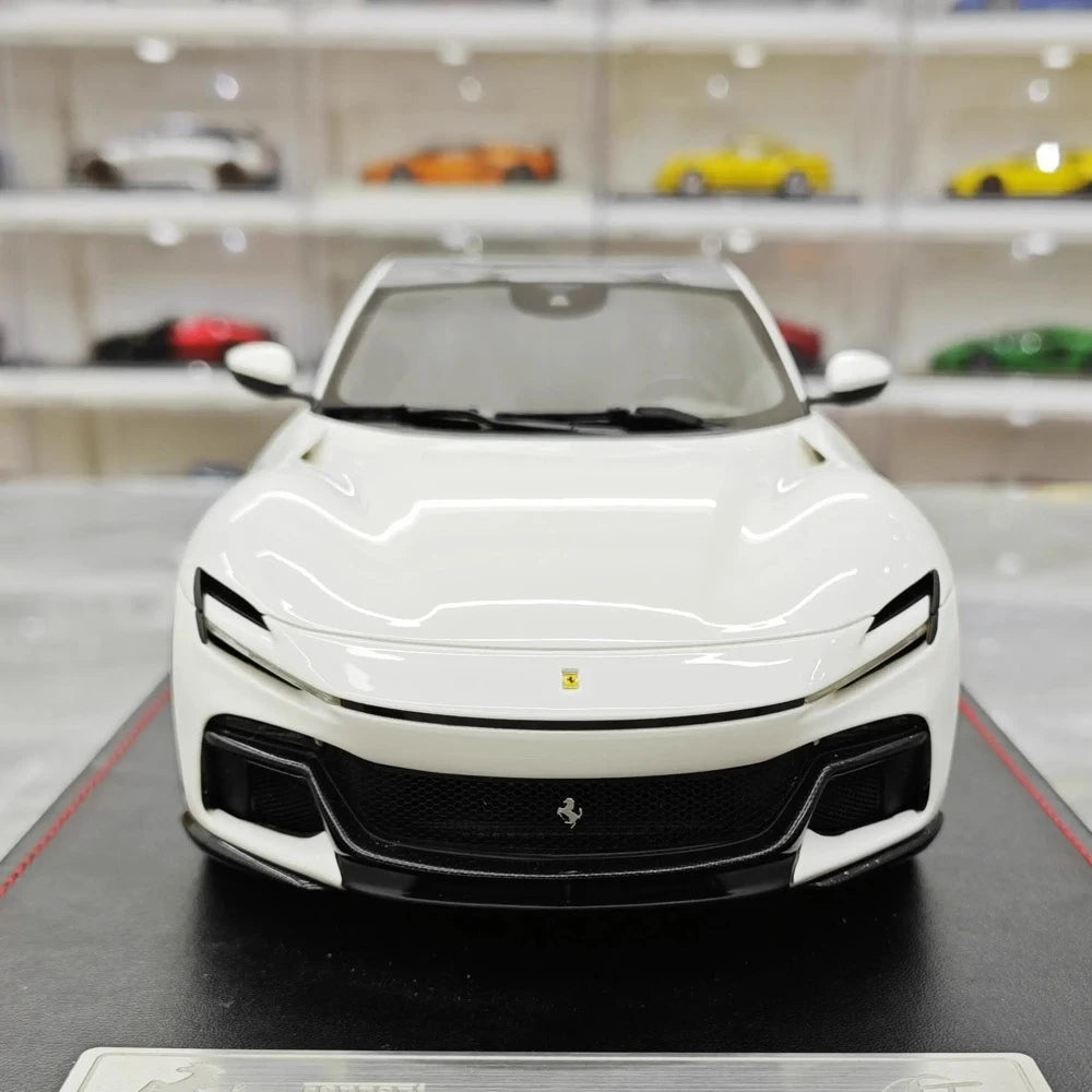 [AT] 1:18 Ferrari 2022 Purosangue White Model Car Resin