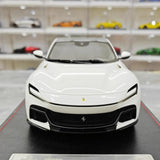 [AT] 1:18 Ferrari 2022 Purosangue vit modellbil harts