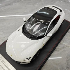 [AT] 1:18 Ferrari 2022 Purosangue White Model Car Resin